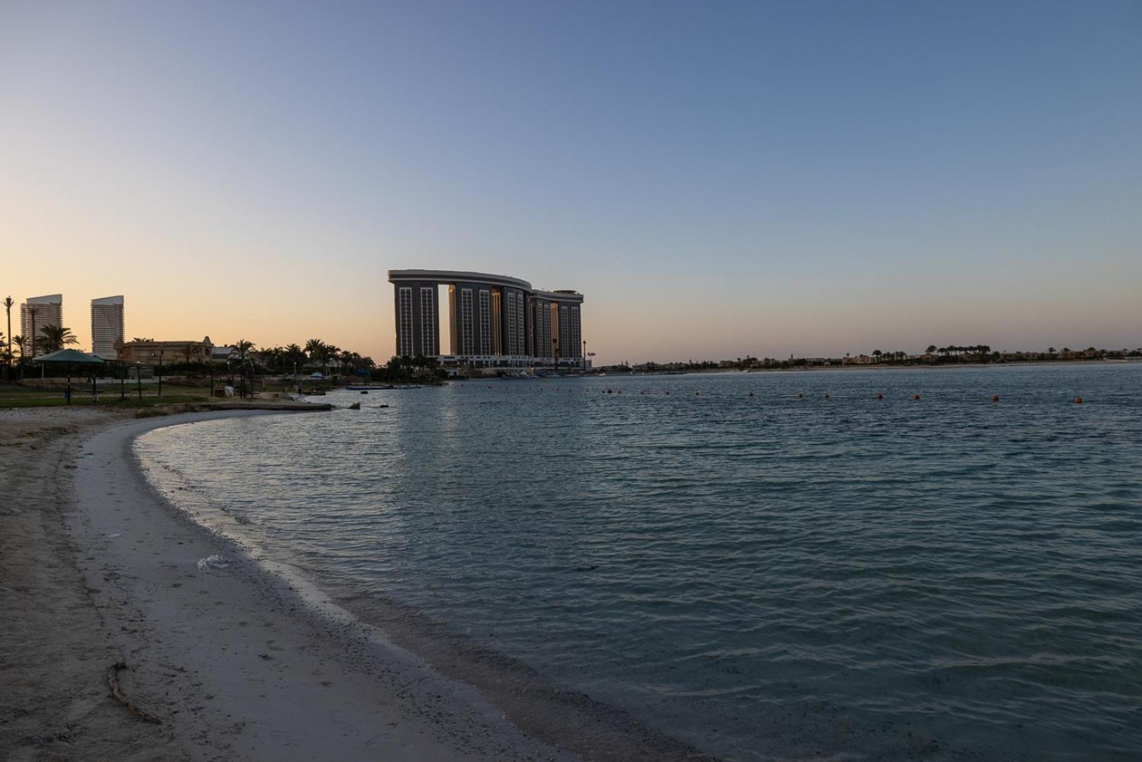 Porto Golf Marina Aqua Park & Beach Access By Best Of Bedz エル・アラメイン エクステリア 写真